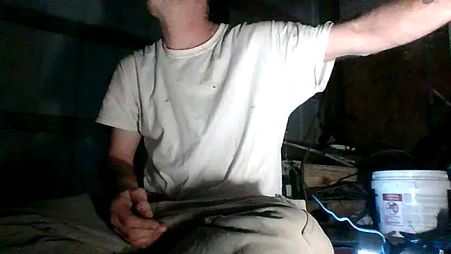 Snapshot of jaxx12369 chatting on 11-25-25, 05:40 jaxx12369 online show from 11-25-25, 05:40