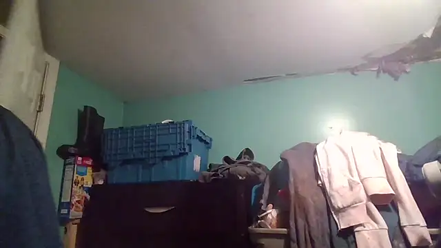 Snapshot of jaxx12369 chatting on 12-14-25, 02:39 jaxx12369 online show from 12-14-25, 02:39