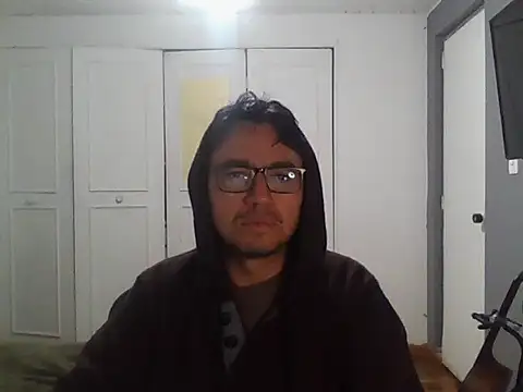 Diptongo online show from 11-23-25, 04:23