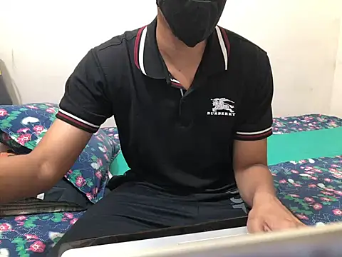 Snapshot of Zeuhorny chatting on 03-07-25, 06:54 Zeuhorny online show from 03-07-25, 06:54