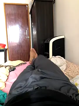 Snapshot of Zeuhorny chatting on 09-26-25, 09:24 Zeuhorny online show from 09-26-25, 09:24