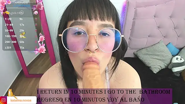 Snapshot of Katalina_novoa chatting on 03-03-25, 05:53 Katalina novoa online show from 03-03-25, 05:53