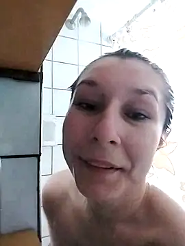 Marye sony online show from 11-07-25, 07:58