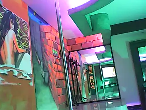 Snapshot of kandyloves chatting on 12-28-24, 08:48 kandyloves online show from 12-28-24, 08:48