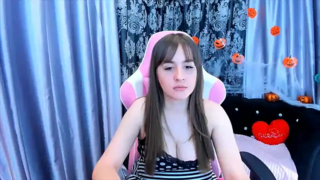 KamilaFoxy online show from 10-28-25, 03:54