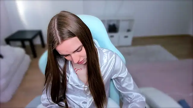 StellaLawless online show from 03-15-25, 11:08