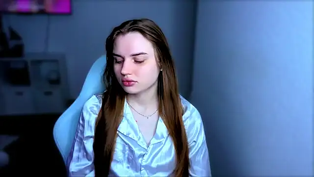 StellaLawless online show from 11-30-25, 07:40