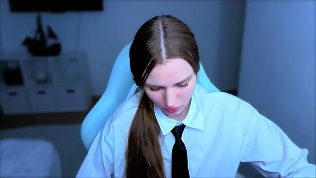 StellaLawless online show from 03-18-26, 09:18