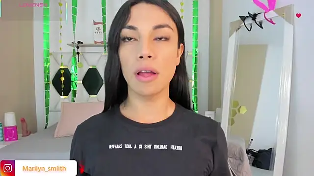 MarilynSmIith online show from 03-12-26, 12:00