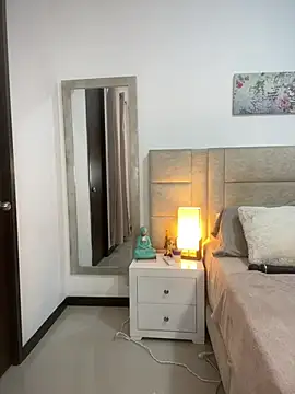 Snapshot of valecruz903 chatting on 02-26-25, 11:04 valecruz903 online show from 02-26-25, 11:04