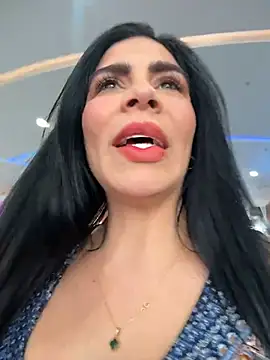 Snapshot of valecruz903 chatting on 11-10-25, 05:34 valecruz903 online show from 11-10-25, 05:34