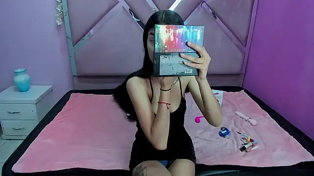 IsisRouse online show from 02-04-25, 03:00