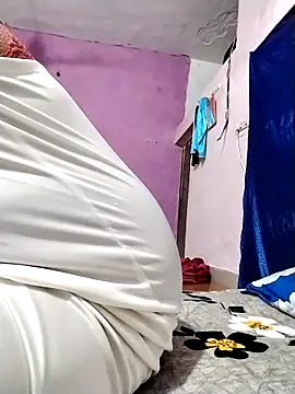 Ruksar-Pathan online show from 10-18-25, 07:14