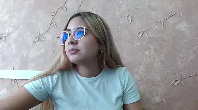 Miabonnett  online show from 02-27-25, 03:05