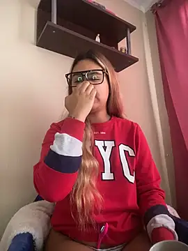 Miabonnett  online show from 02-04-26, 12:00