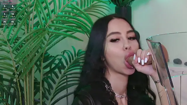 OnlyXandra online show from 02-12-25, 02:54