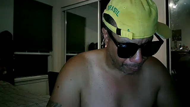 pimpdaddy4ever online show from 06-11-26, 05:05