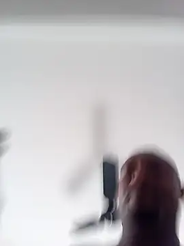 Snapshot of Beto0815 chatting on 03-15-26, 07:53 Beto0815 online show from 03-15-26, 07:53