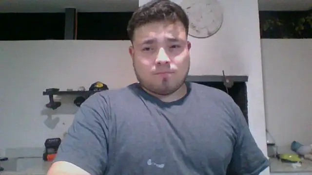 Snapshot of DirtyRcride chatting on 12-13-24, 05:05 DirtyRcride online show from 12-13-24, 05:05