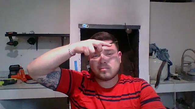 Snapshot of DirtyRcride chatting on 12-14-24, 04:34 DirtyRcride online show from 12-14-24, 04:34