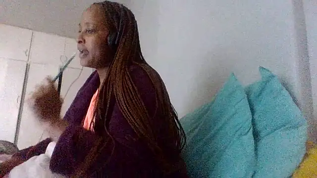 BabeAssXX online show from 04-25-26, 01:41