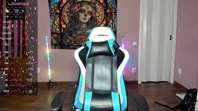 Snapshot of Project_hisoka chatting on 09-12-25, 04:01 Project hisoka online show from 09-12-25, 04:01