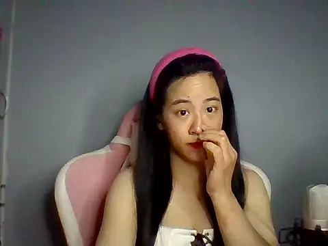 Nana-68 online show from 12-17-25, 06:52