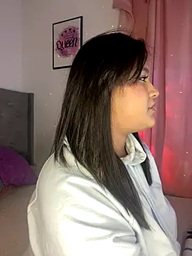 Ari Martin online show from 09-30-25, 03:55