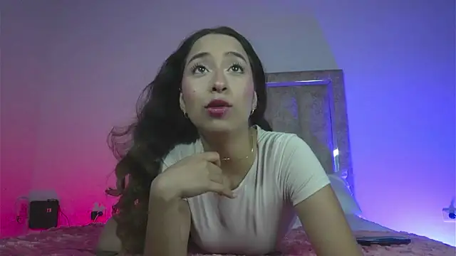 Snapshot of little-Emma chatting on 03-07-26, 11:35 little-Emma online show from 03-07-26, 11:35