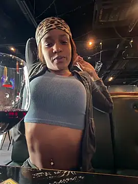 Black Dolll online show from 03-26-26, 11:27