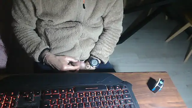 Adri gard online show from 04-12-26, 08:36