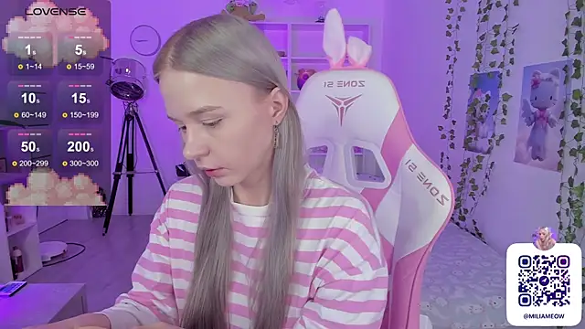 Milia Parker online show from 12-22-24, 01:23