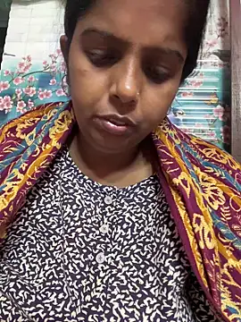 Beauty-queen online show from 11-19-25, 02:06