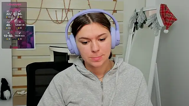 Josephine Kiss online show from 01-12-25, 12:12