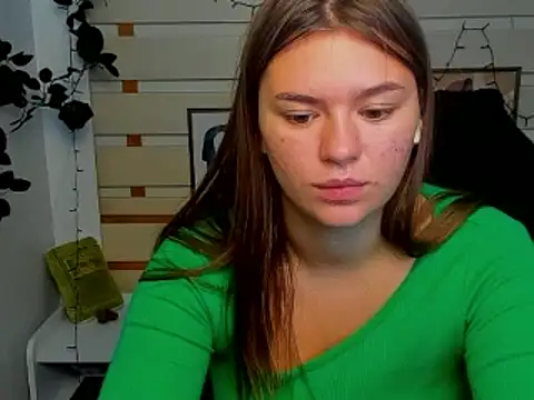 Josephine Kiss online show from 07-09-26, 09:57