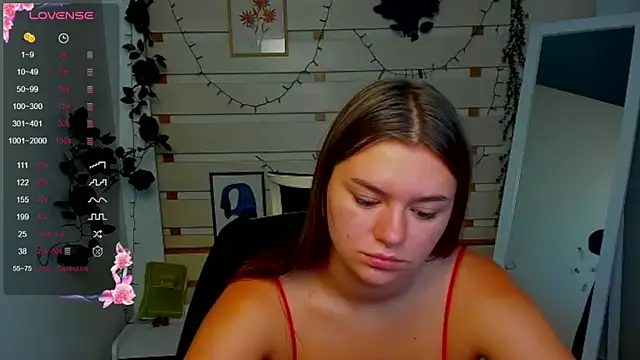 Josephine Kiss online show from 07-21-26, 06:27
