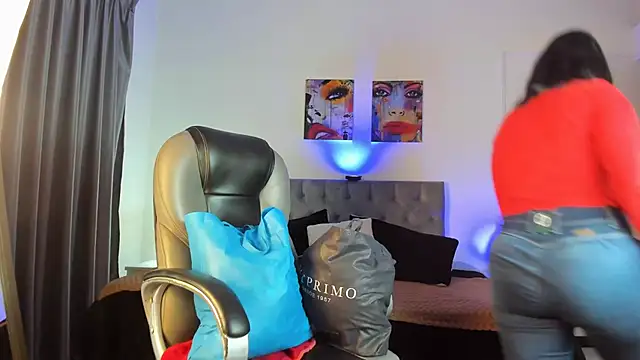 Snapshot of Jayden_Jonnes chatting on 03-18-25, 11:52 Jayden Jonnes online show from 03-18-25, 11:52