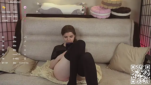 Mary Shake online show from 01-21-25, 11:34