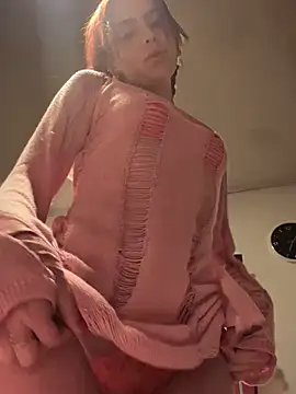 Snapshot of Lorraine_Leon chatting on 12-23-24, 06:11 Lorraine Leon online show from 12-23-24, 06:11