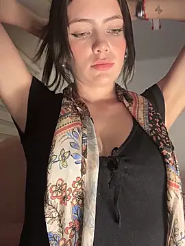 Snapshot of Lorraine_Leon chatting on 01-21-25, 02:33 Lorraine Leon online show from 01-21-25, 02:33