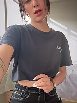 Snapshot of Lorraine_Leon chatting on 02-07-25, 09:48 Lorraine Leon online show from 02-07-25, 09:48