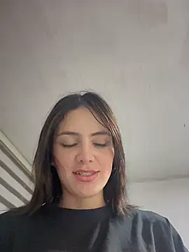 Snapshot of Lorraine_Leon chatting on 03-04-25, 03:00 Lorraine Leon online show from 03-04-25, 03:00