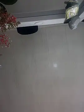 Snapshot of Lorraine_Leon chatting on 03-20-25, 01:46 Lorraine Leon online show from 03-20-25, 01:46