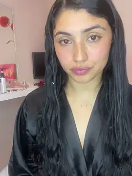 Snapshot of Danna_777_ chatting on 03-15-25, 07:53 Danna 777 online show from 03-15-25, 07:53