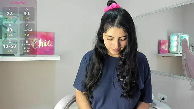 Snapshot of Danna_777_ chatting on 03-22-25, 08:26 Danna 777 online show from 03-22-25, 08:26
