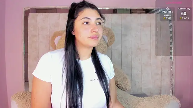 Snapshot of Danna_777_ chatting on 01-13-26, 10:04 Danna 777 online show from 01-13-26, 10:04