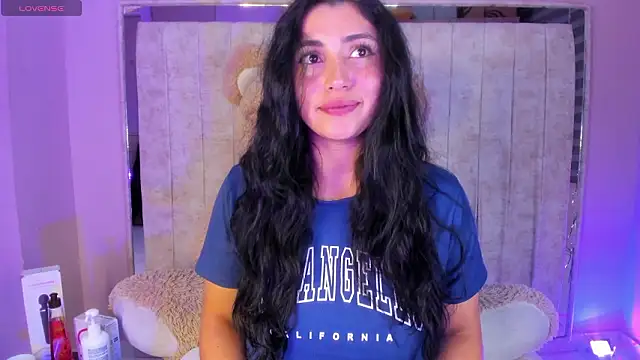 Snapshot of Danna_777_ chatting on 02-02-26, 03:05 Danna 777 online show from 02-02-26, 03:05