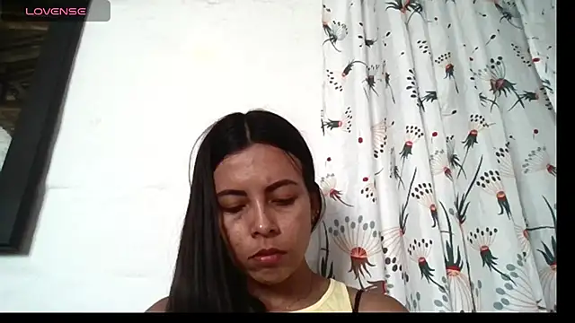 Snapshot of stefany_sexxx chatting on 01-18-25, 09:02 stefany sexxx online show from 01-18-25, 09:02