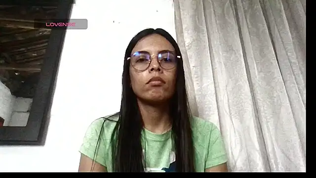 Snapshot of stefany_sexxx chatting on 03-15-25, 09:05 stefany sexxx online show from 03-15-25, 09:05