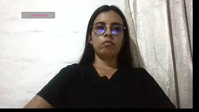 Snapshot of stefany_sexxx chatting on 02-18-26, 01:12 stefany sexxx online show from 02-18-26, 01:12
